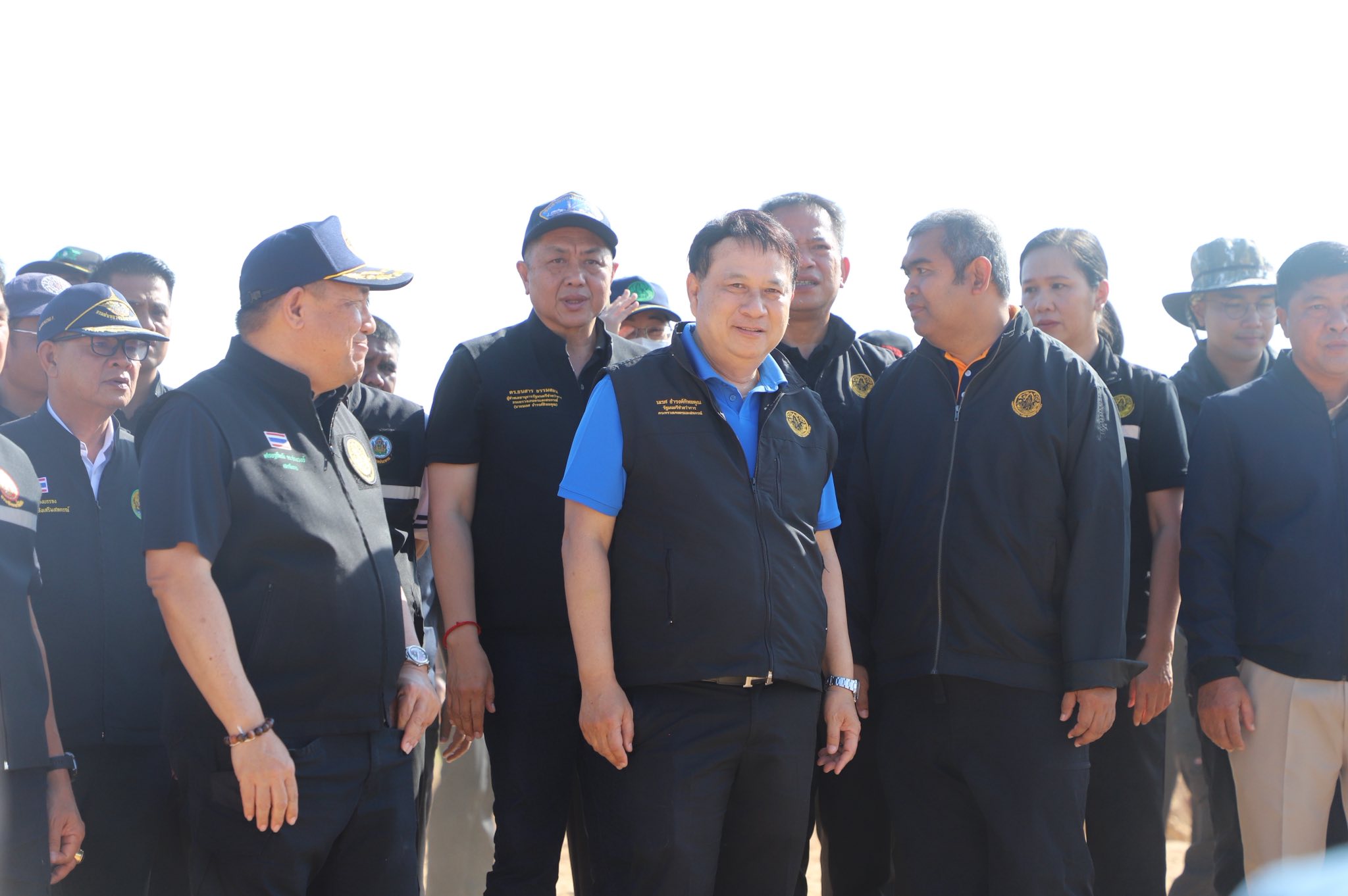 title - ข่าวดีชาวกระบี่ รมช.เกษตรฯ ลงพื้นที่ติดตามโปรเจกต์ยักษ์ ส.ป.ก. เร่งพัฒนาโครงสร้างพื้นฐานแปลงพื้นที่เป้าหมาย คทช. ในเขตปฏิรูปที่ดิน กว่า 4,300 ไร่ มุ่งสร้างอาชีพอย่างยั่งยืน